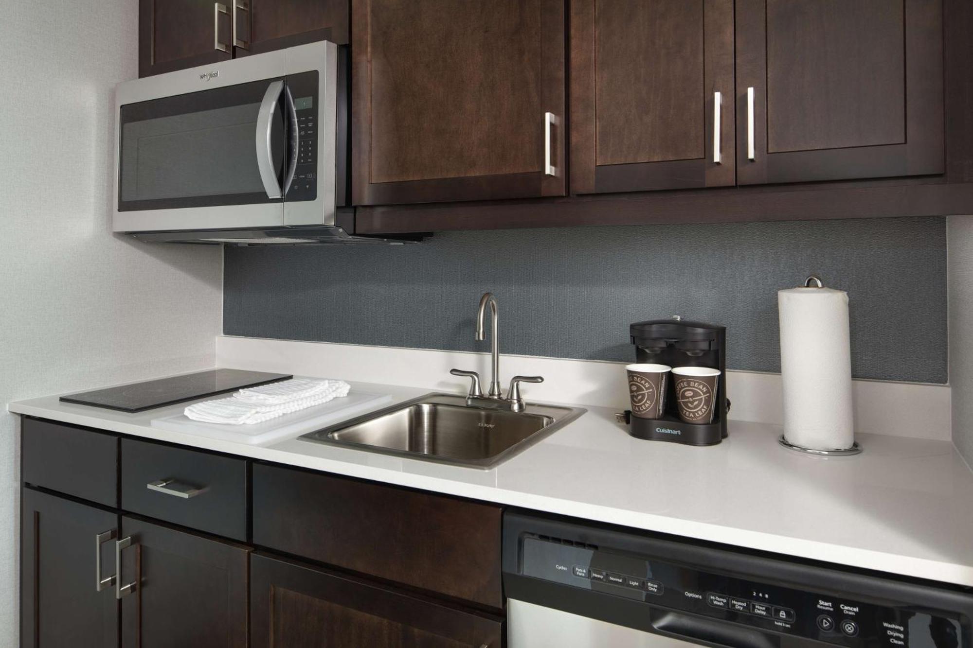 Homewood Suites By Hilton Teaneck Glenpointe Buitenkant foto