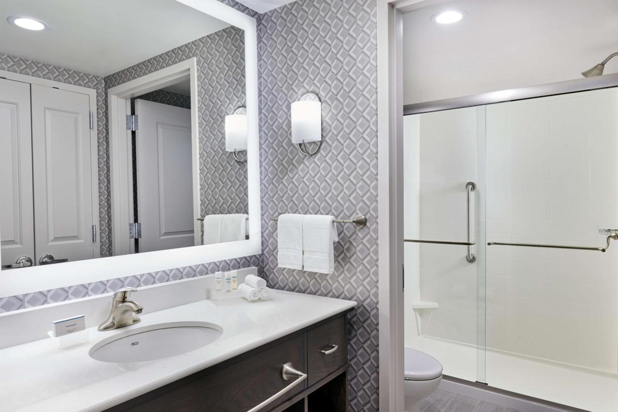 Homewood Suites By Hilton Teaneck Glenpointe Buitenkant foto