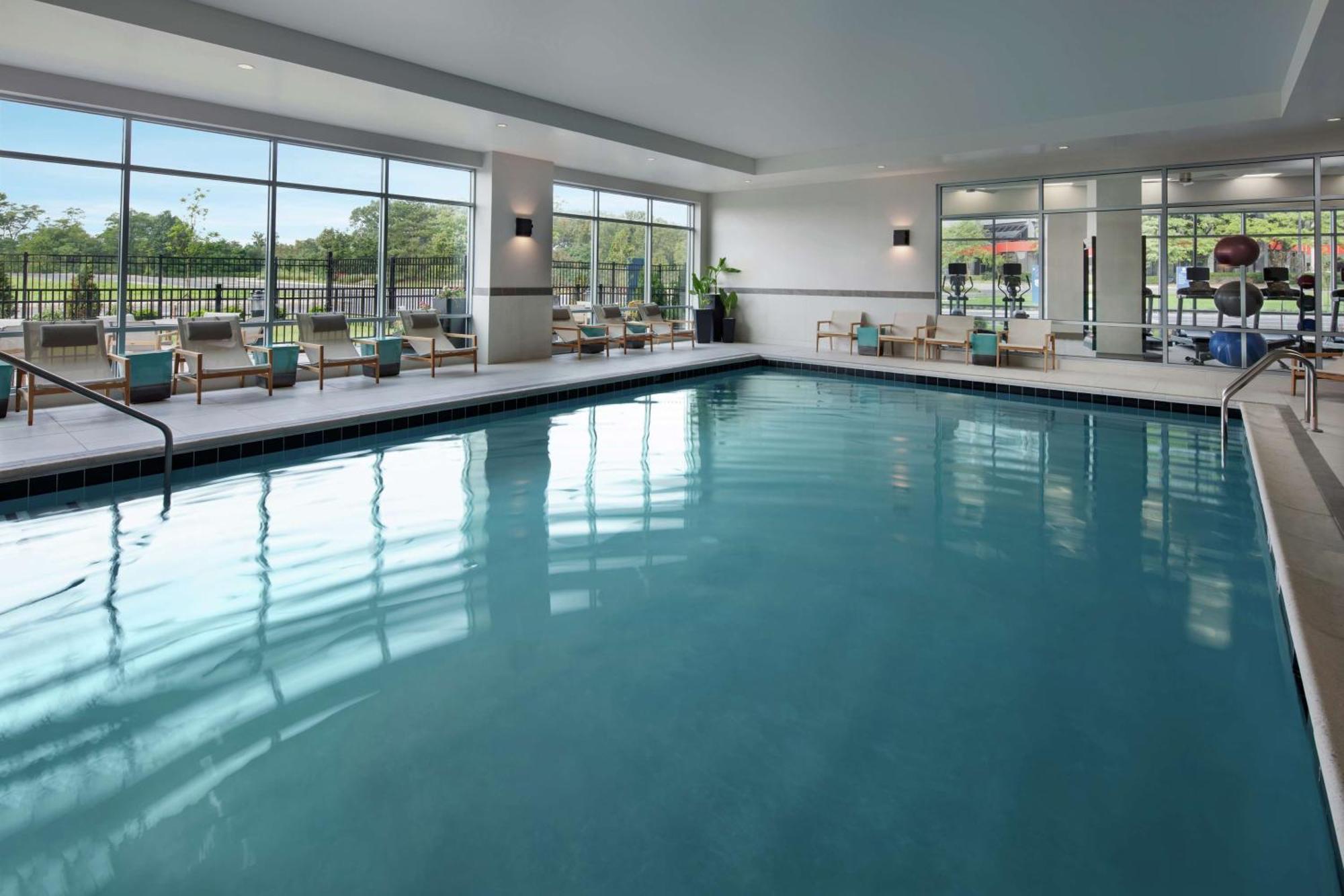 Homewood Suites By Hilton Teaneck Glenpointe Buitenkant foto